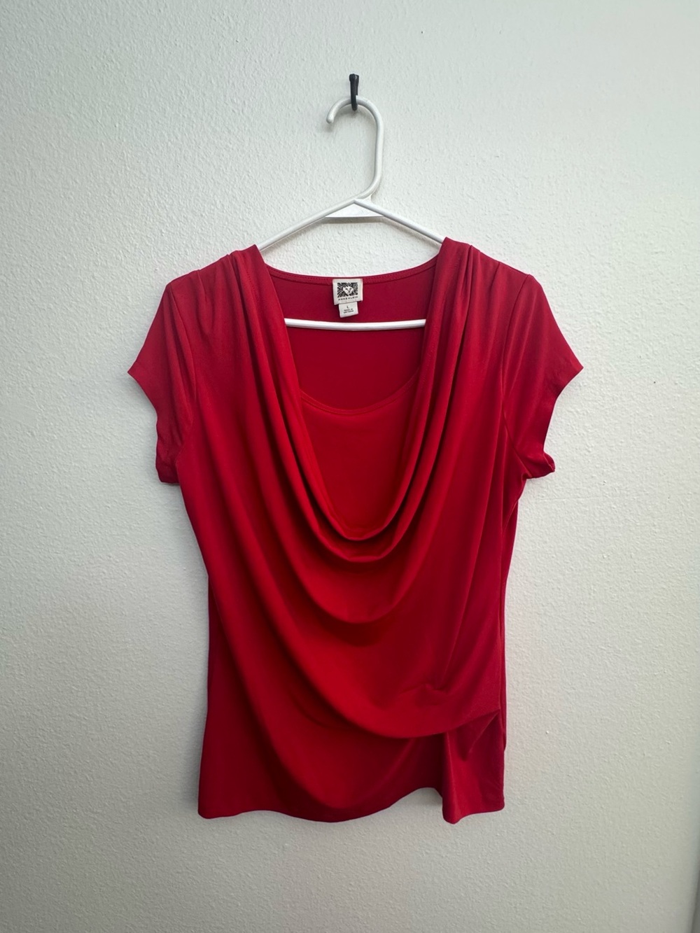 EUC Anne Klein Draped Red Women's Top - Size Large